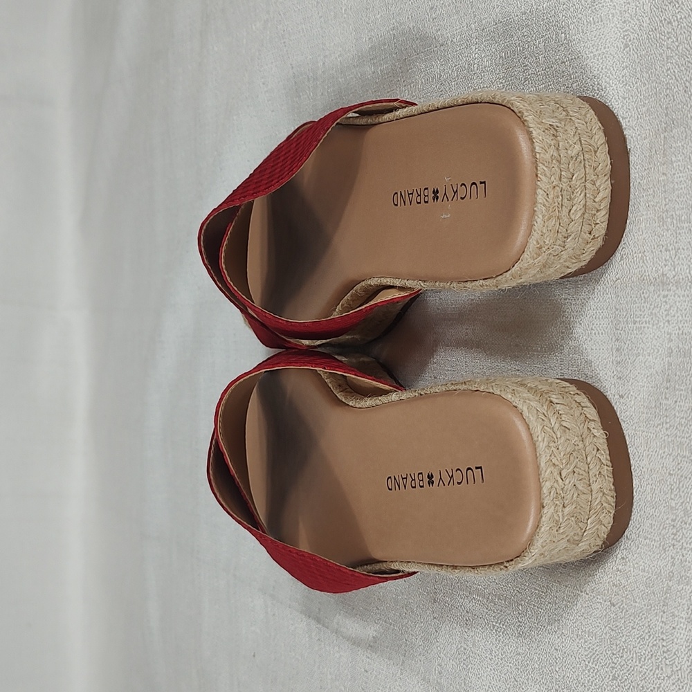Lucky Brand Gayte Red Plaid Chunky Platform Fabric Upper Sandal Womens Size 7.5M - Picture 3 of 7